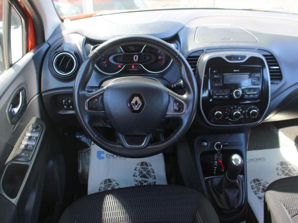 Renault Kaptur I с пробегом 2017 года, цена 1 170 000 рублей, 174765 км, внедорожник, Автокод Объявления