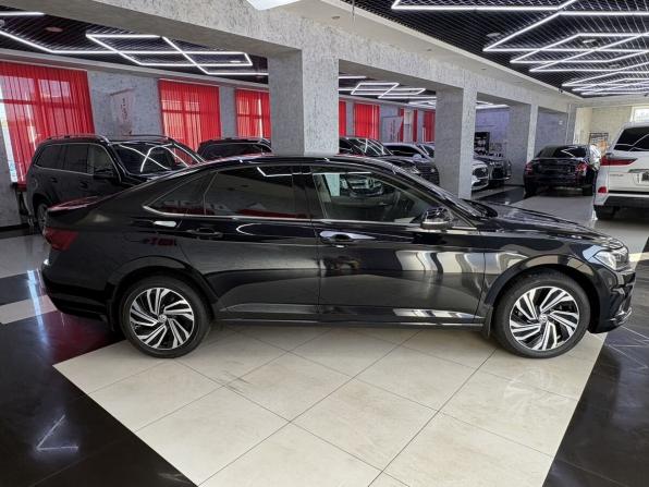 Volkswagen Jetta VII с пробегом 2021 года, цена 2 495 000 рублей, 46413 км, седан, Автокод Объявления