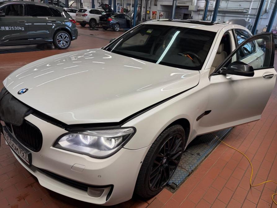 BMW 7 серии V (F01/F02/F04) Рестайлинг Москва  - изображение 1