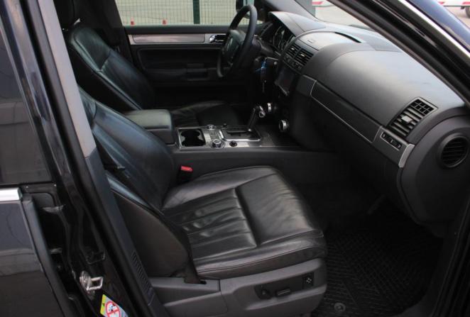 Volkswagen Touareg I Рестайлинг с пробегом 2008 года, цена 1 040 000 рублей, 258356 км, внедорожник, Автокод Объявления