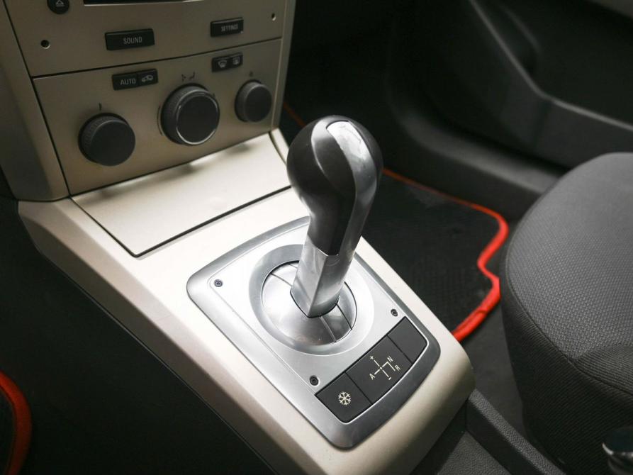 Opel Astra H Рестайлинг Ростов-на-Дону  - изображение 20
