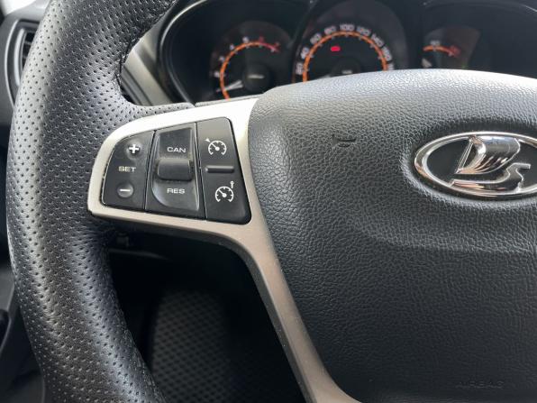 Lada (ВАЗ) Vesta I с пробегом 2021 года, цена 1 165 000 рублей, 108182 км, седан, Автокод Объявления