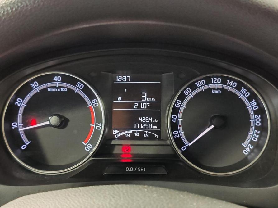Skoda Rapid I Рестайлинг Москва  - изображение 13