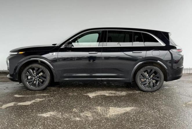 Li Auto (Lixiang) L7 I с пробегом 2024 года, цена 6 100 000 рублей, 65375 км, внедорожник, Автокод Объявления