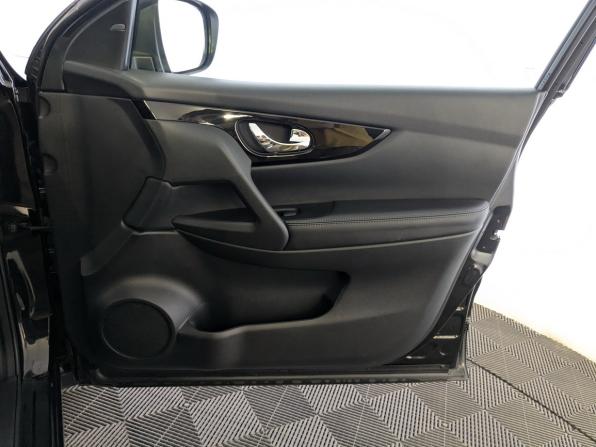 Nissan Qashqai II с пробегом 2017 года, цена 1 995 000 рублей, 73832 км, внедорожник, Автокод Объявления