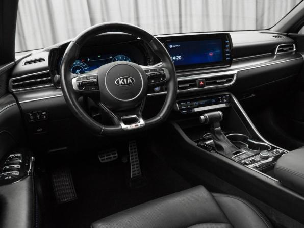 Kia K5 III с пробегом 2021 года, цена 3 140 000 рублей, 50484 км, седан, Автокод Объявления