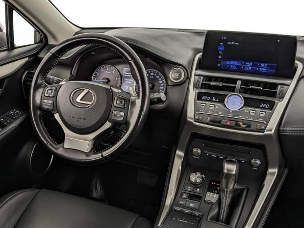 Lexus NX I Рестайлинг с пробегом 2019 года, цена 2 855 000 рублей, 130050 км, внедорожник, Автокод Объявления