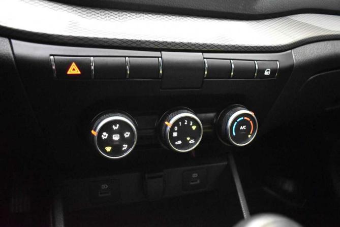 Lada (ВАЗ) Vesta I Рестайлинг (NG) с пробегом 2023 года, цена 1 150 000 рублей, 20613 км, седан, Автокод Объявления