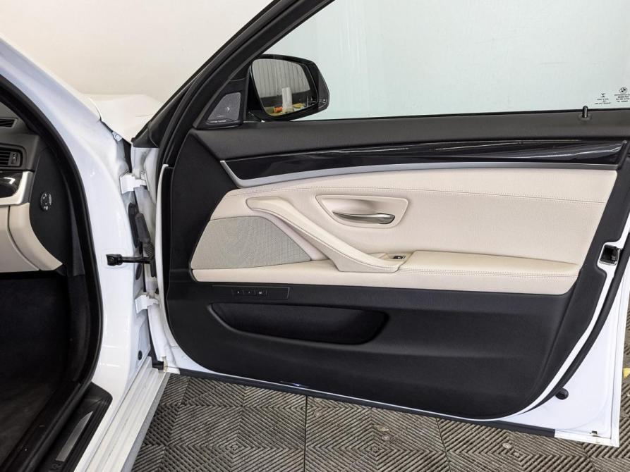 BMW 5 серии VI (F10/F11/F07) Рестайлинг Москва  - изображение 23