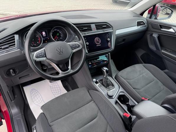 Volkswagen Tiguan II Рестайлинг с пробегом 2021 года, цена 3 190 000 рублей, 49000 км, внедорожник, Автокод Объявления