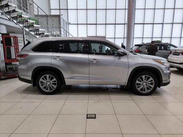 Toyota Highlander III (XU50) с пробегом 2014 года, цена 2 700 000 рублей, 158390 км, внедорожник, Автокод Объявления