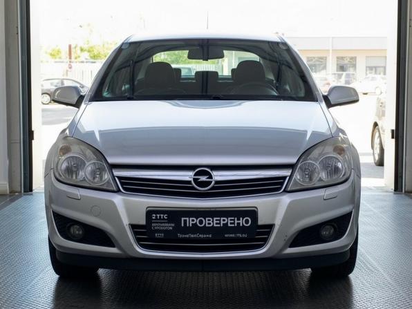 Opel Astra H Рестайлинг с пробегом 2011 года, цена 460 000 рублей, 206351 км, седан, Автокод Объявления