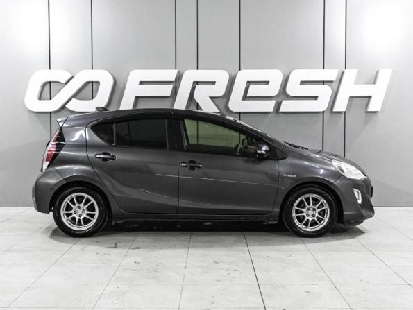 Toyota Aqua I Рестайлинг с пробегом 2015 года, цена 1 149 000 рублей, 150552 км, хэтчбек, Автокод Объявления
