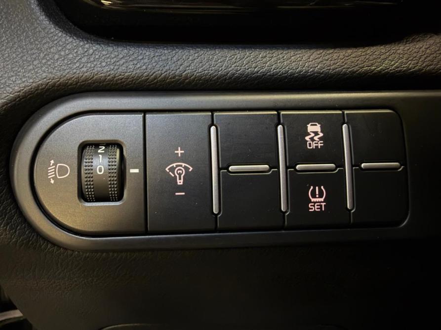 Kia Ceed III Санкт-Петербург  - изображение 22