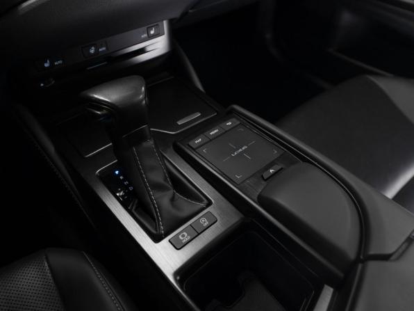 Lexus ES VII с пробегом 2020 года, цена 3 630 000 рублей, 98246 км, седан, Автокод Объявления