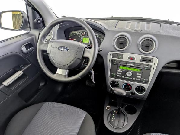 Ford Fusion I Рестайлинг с пробегом 2011 года, цена 750 000 рублей, 119496 км, хэтчбек, Автокод Объявления
