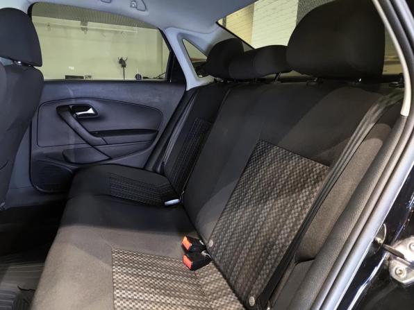 Volkswagen Polo V Рестайлинг с пробегом 2018 года, цена 1 155 000 рублей, 140397 км, седан, Автокод Объявления