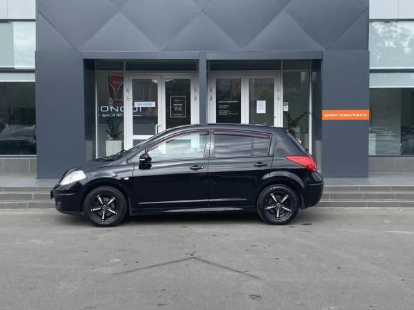 Nissan Tiida I Рестайлинг с пробегом 2011 года, цена 675 000 рублей, 223100 км, хэтчбек, Автокод Объявления