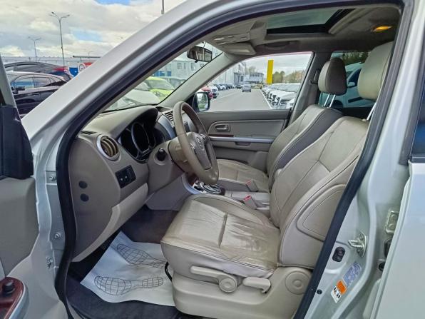 Suzuki Grand Vitara II с пробегом 2008 года, цена 899 995 рублей, 210459 км, внедорожник, Автокод Объявления