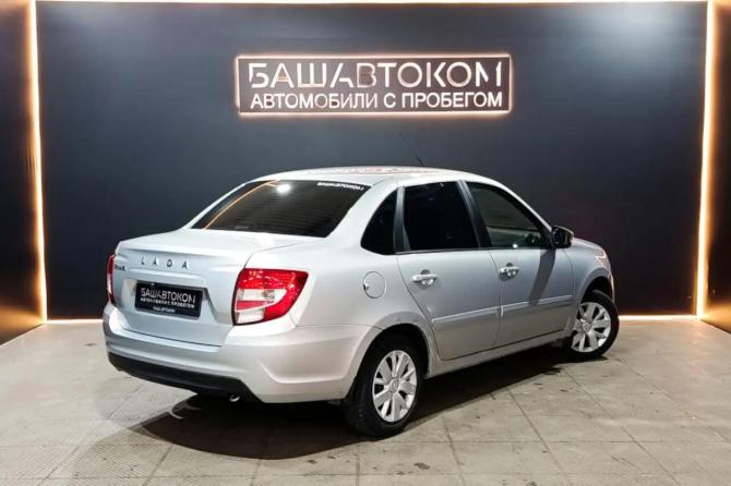 Lada (ВАЗ) Granta I Рестайлинг с пробегом 2018 года, цена 549 000 рублей, 171821 км, седан, Автокод Объявления