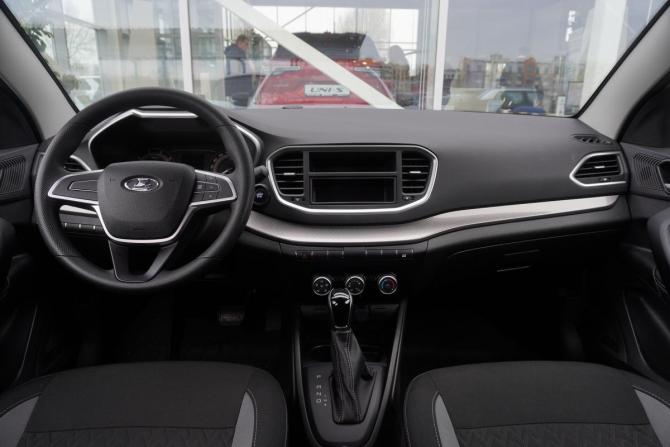 Lada (ВАЗ) Vesta I Рестайлинг (NG) с пробегом 2024 года, цена 1 229 000 рублей, 14645 км, седан, Автокод Объявления