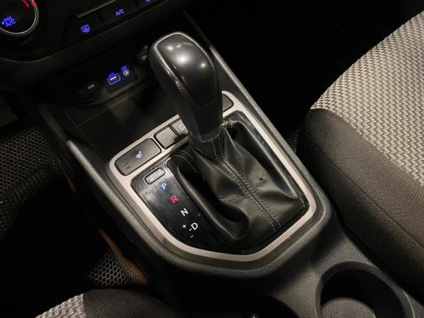 Hyundai Creta I с пробегом 2019 года, цена 1 715 000 рублей, 150815 км, внедорожник, Автокод Объявления