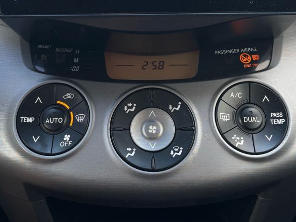 Toyota RAV4 III (XA30) с пробегом 2007 года, цена 925 000 рублей, 248051 км, внедорожник, Автокод Объявления