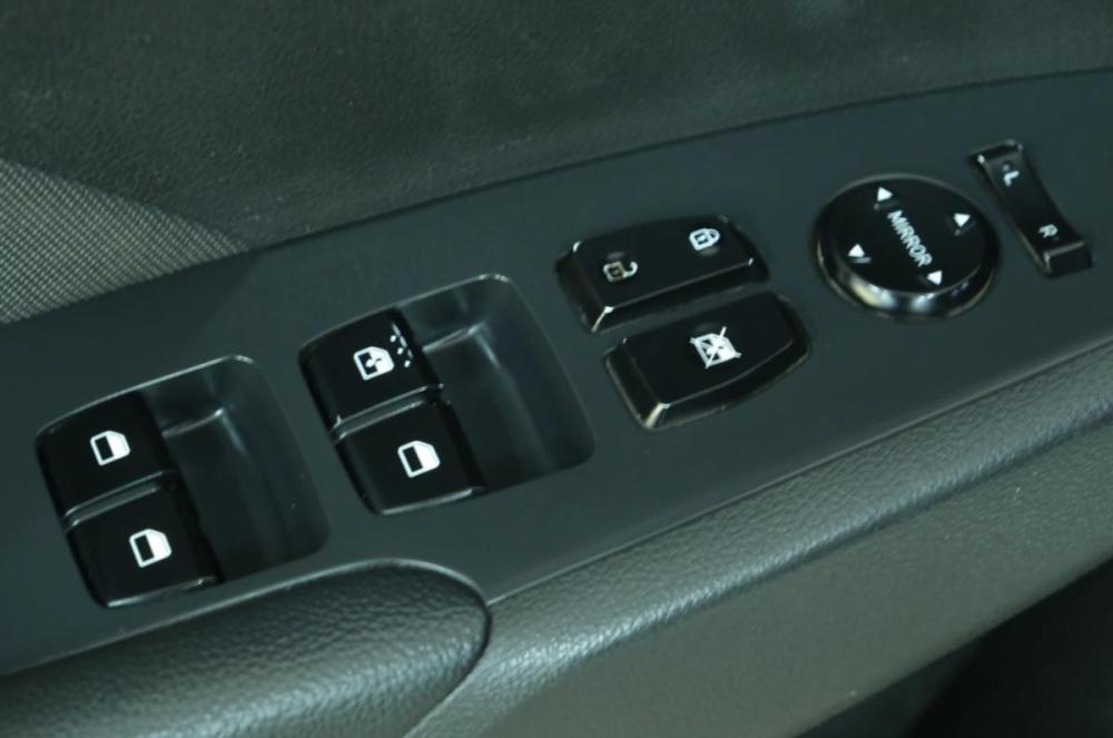 Hyundai Solaris II Омск  - изображение 9