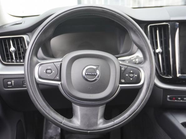 Volvo XC60 II с пробегом 2021 года, цена 3 900 000 рублей, 109426 км, внедорожник, Автокод Объявления