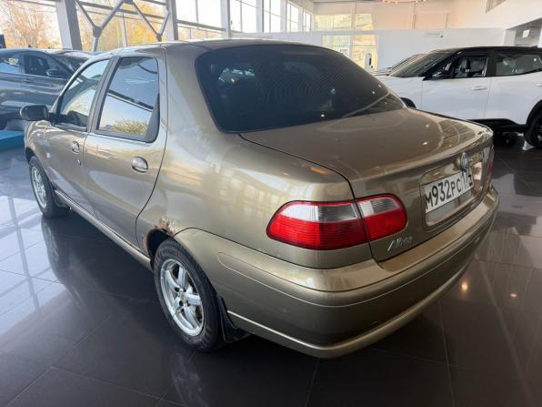 Fiat Albea I Рестайлинг с пробегом 2007 года, цена 197 000 рублей, 250000 км, седан, Автокод Объявления