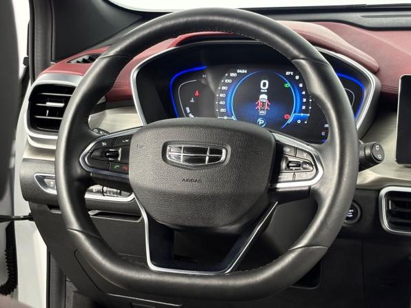 Geely Coolray I с пробегом 2023 года, цена 1 950 000 рублей, 32664 км, внедорожник, Автокод Объявления
