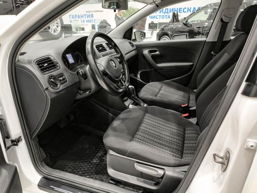 Volkswagen Polo V Рестайлинг Казань  - изображение 20