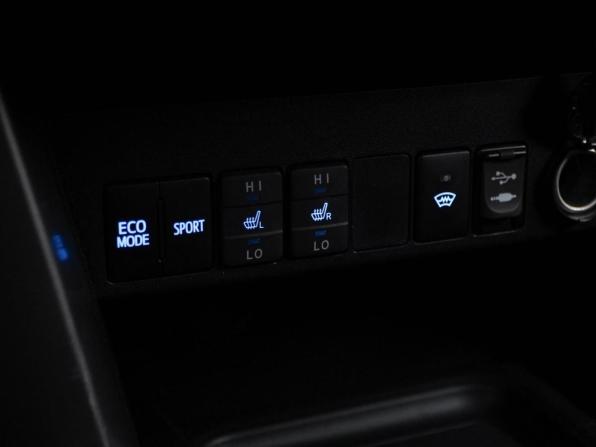 Toyota RAV4 IV (XA40) Рестайлинг с пробегом 2016 года, цена 2 567 077 рублей, 41530 км, внедорожник, Автокод Объявления