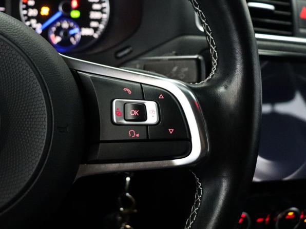 Volkswagen Jetta VI с пробегом 2012 года, цена 999 000 рублей, 192100 км, седан, Автокод Объявления