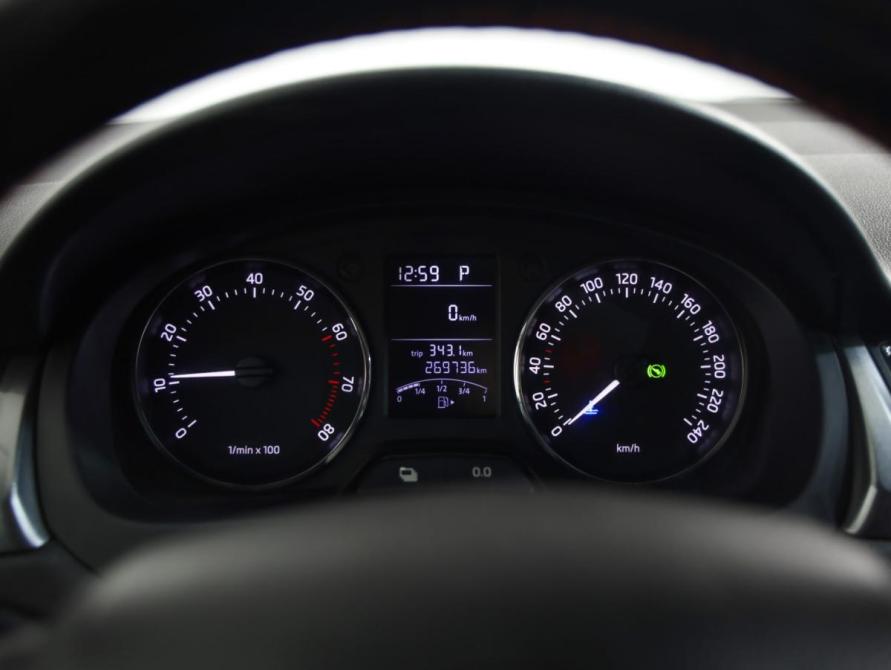 Skoda Rapid I Санкт-Петербург  - изображение 11