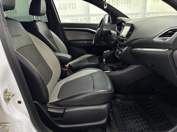 Lada (ВАЗ) Vesta I с пробегом 2019 года, цена 1 130 000 рублей, 80000 км, универсал, Автокод Объявления