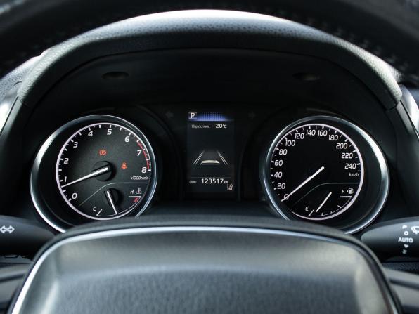 Toyota Camry VIII (XV70) с пробегом 2020 года, цена 2 720 000 рублей, 123517 км, седан, Автокод Объявления