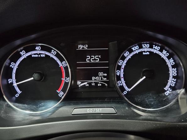 Skoda Rapid I Рестайлинг с пробегом 2018 года, цена 1 135 000 рублей, 84646 км, лифтбек, Автокод Объявления