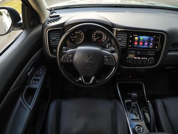 Mitsubishi Outlander III Рестайлинг 2 с пробегом 2018 года, цена 1 948 777 рублей, 112500 км, внедорожник, Автокод Объявления