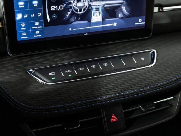Haval Jolion I с пробегом 2023 года, цена 1 680 000 рублей, 44444 км, внедорожник, Автокод Объявления