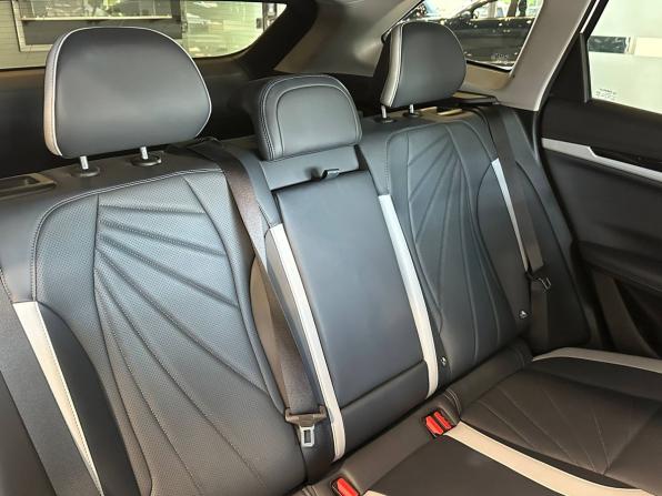 Geely Atlas II с пробегом 2024 года, цена 2 697 000 рублей, 60548 км, внедорожник, Автокод Объявления