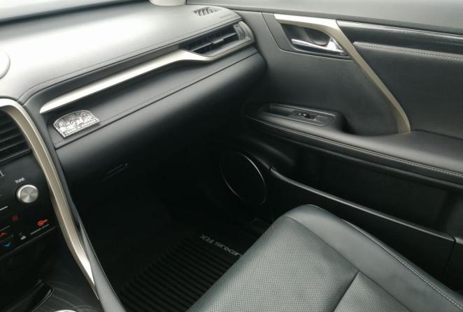 Lexus RX IV Рестайлинг с пробегом 2020 года, цена 5 300 000 рублей, 60568 км, внедорожник, Автокод Объявления