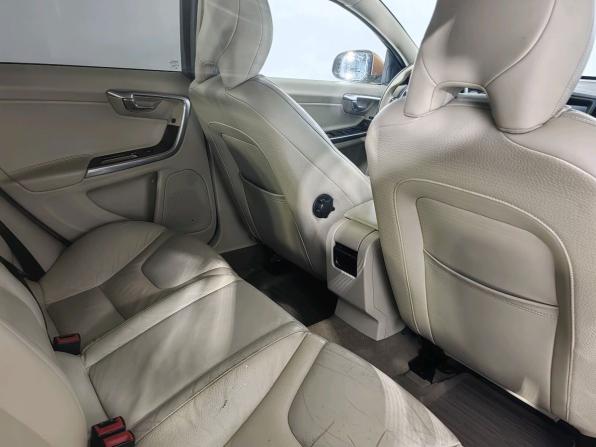 Volvo S60 II с пробегом 2011 года, цена 780 000 рублей, 355768 км, седан, Автокод Объявления