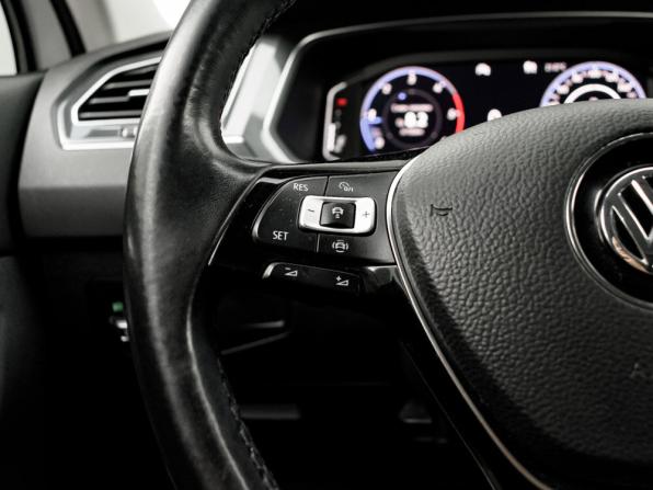 Volkswagen Tiguan II с пробегом 2020 года, цена 3 040 000 рублей, 149400 км, внедорожник, Автокод Объявления