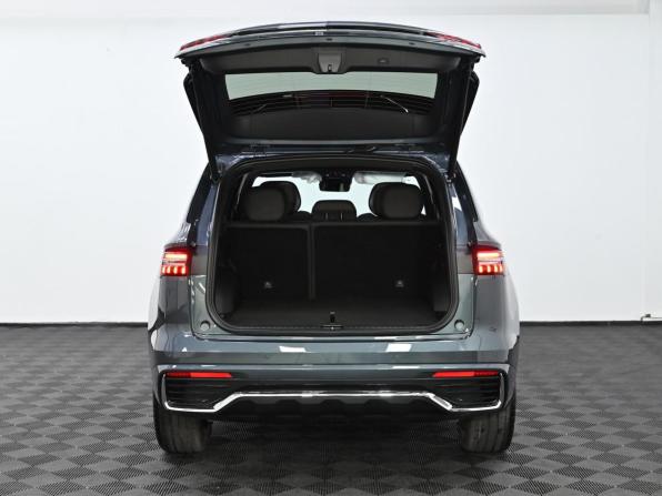 Geely Monjaro I Рестайлинг 2 с пробегом 2026 года, цена 3 999 000 рублей, 13 км, внедорожник, Автокод Объявления