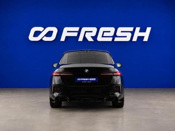 BMW 5 серии VIII (G60/G61/G68) с пробегом 2023 года, цена 6 977 900 рублей, 39441 км, седан, Автокод Объявления