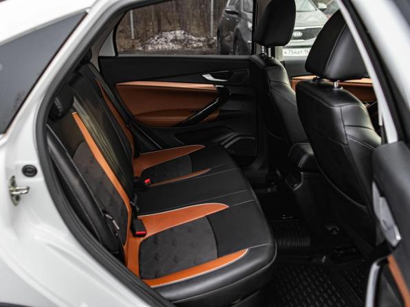 Lada (ВАЗ) Vesta I Рестайлинг (NG) с пробегом 2024 года, цена 1 222 000 рублей, 28161 км, седан, Автокод Объявления