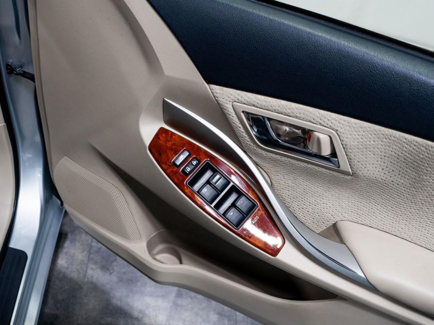 Toyota Allion II Рестайлинг Чита  - изображение 16