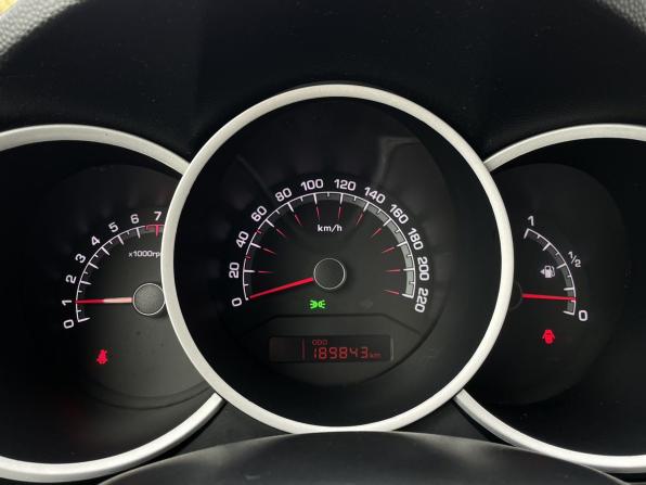 Kia Venga I с пробегом 2011 года, цена 940 000 рублей, 189842 км, компактвэн, Автокод Объявления