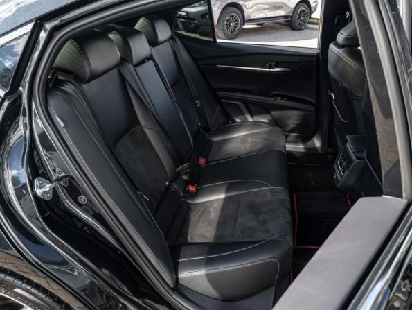 Toyota Camry IX (XV80) China Market с пробегом 2024 года, цена 3 577 000 рублей, 25842 км, седан, Автокод Объявления